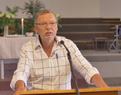 Kungs pazīst mani