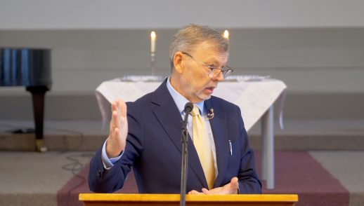 Mozus dziesma un jaunā iziešana