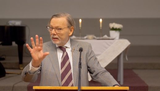 Tad nu mēs saucam nekauņas par svētītiem?