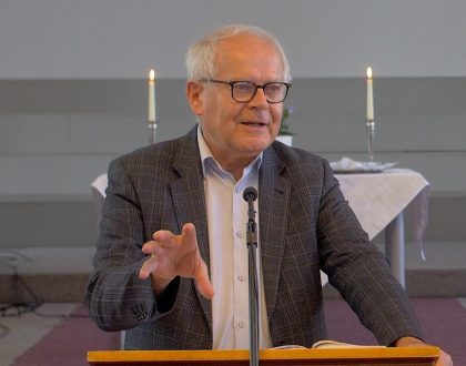 Jēzus pārskata 72 mācekļu ziņojumu